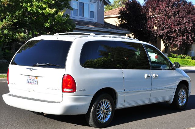 Chrysler Town and Country Power LIFT GATE MiniVan