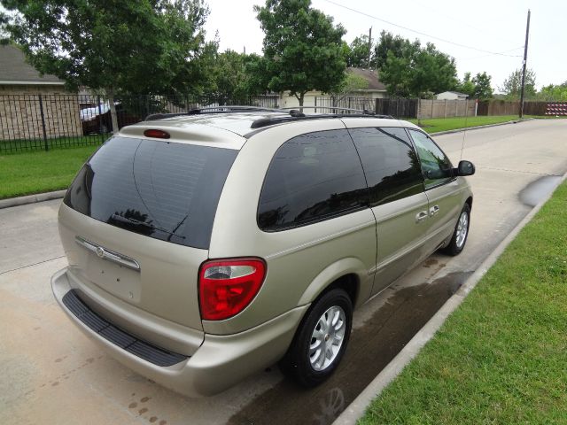 Chrysler Town and Country Open-top MiniVan