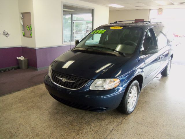 Chrysler Town and Country Open-top MiniVan