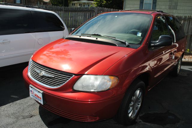 Chrysler Town and Country Open-top MiniVan