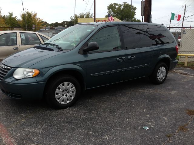 Chrysler Town and Country Unknown MiniVan