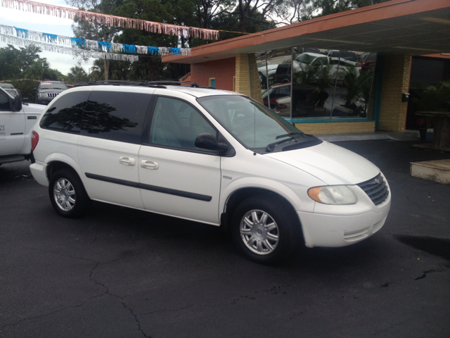 Chrysler Town and Country Elk Conversion Van MiniVan