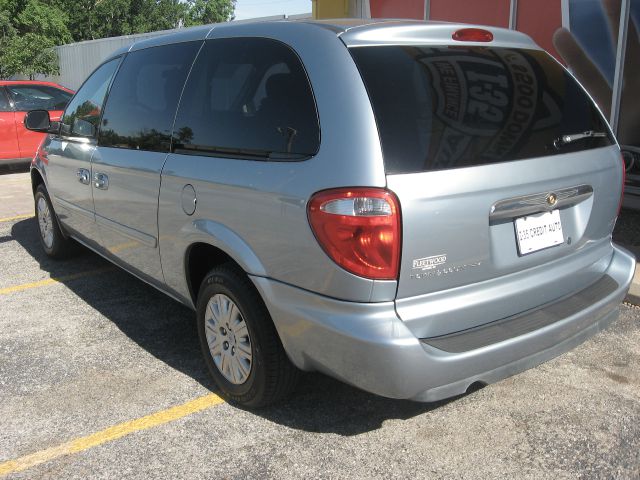 Chrysler Town and Country Elk Conversion Van MiniVan