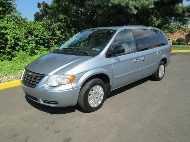 Chrysler Town and Country Elk Conversion Van MiniVan