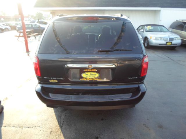 Chrysler Town and Country 3.5 MiniVan