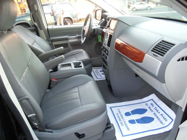Chrysler Town and Country 2008 photo 30