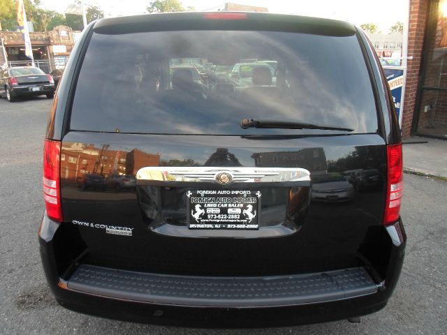 Chrysler Town and Country 2008 photo 32