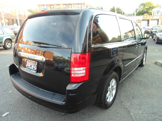 Chrysler Town and Country 2008 photo 34