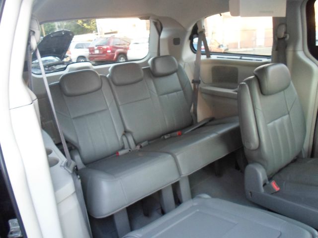 Chrysler Town and Country 2008 photo 40