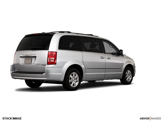 Chrysler Town and Country ST SLT SXT Power Wagon Lar MiniVan