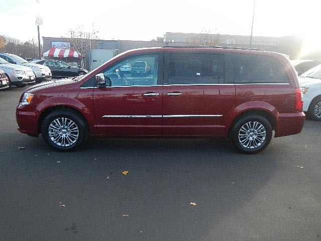 Chrysler Town and Country Unknown MiniVan