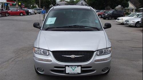 Chrysler Town and Country Elk Conversion Van Other