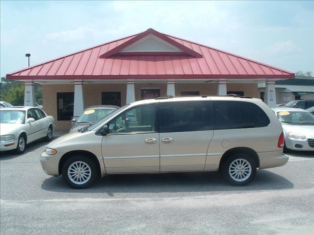 Chrysler Town and Country Unknown MiniVan