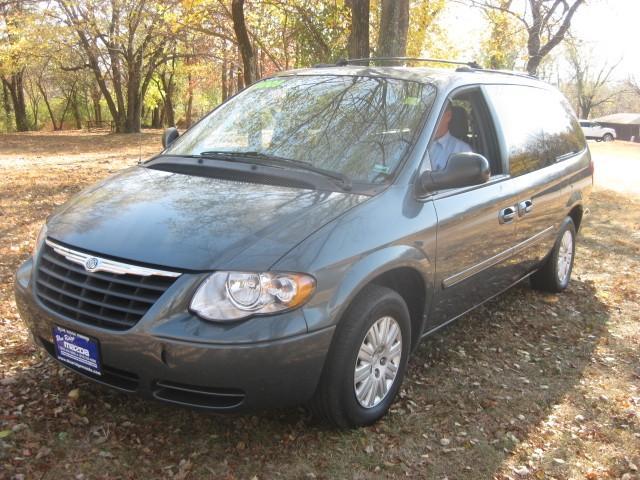 Chrysler Town and Country Elk Conversion Van MiniVan