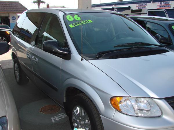 Chrysler Town and Country Base MiniVan