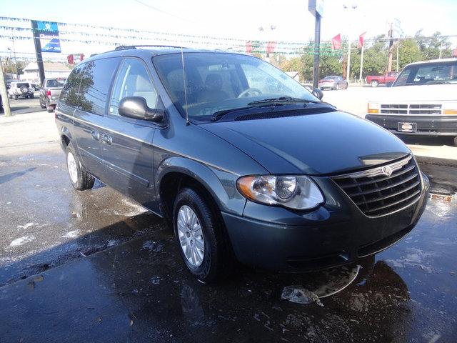 Chrysler Town and Country Elk Conversion Van MiniVan