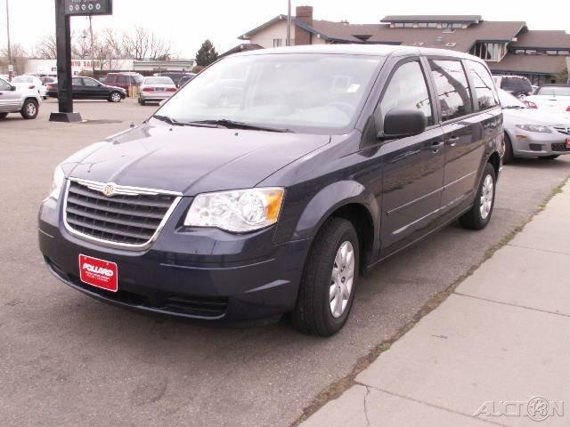 Chrysler Town and Country Elk Conversion Van Unspecified