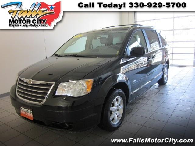 Chrysler Town and Country 3.5 MiniVan