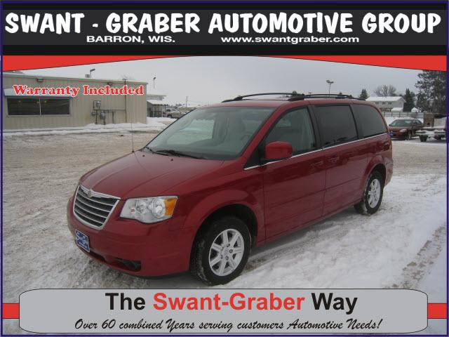 Chrysler Town and Country 3.5 MiniVan