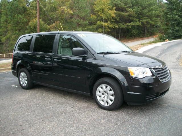 Chrysler Town and Country 2008 photo 1