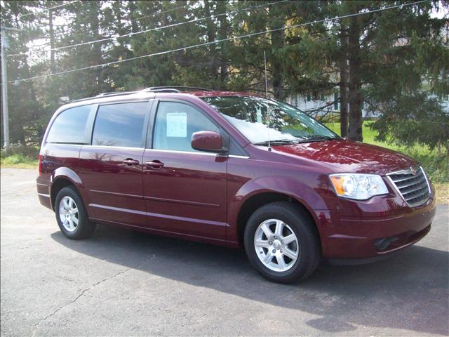 Chrysler Town and Country 3.5 MiniVan