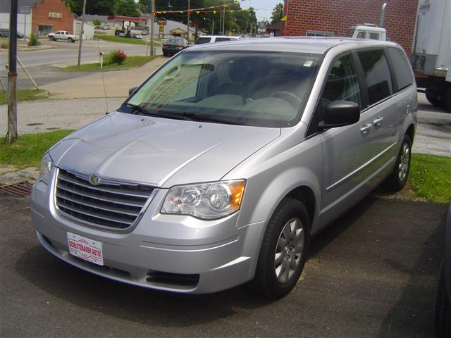 Chrysler Town and Country Elk Conversion Van MiniVan