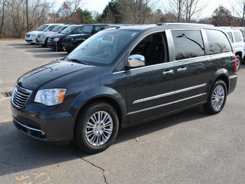 Chrysler Town and Country SLT 25 Other