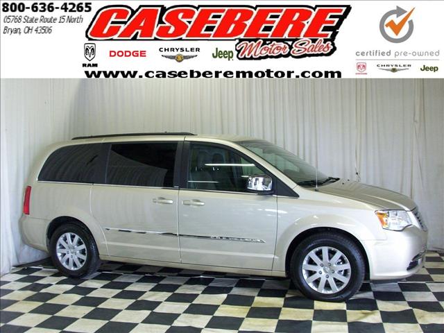 Chrysler Town and Country Limited NAV 4X4 MiniVan