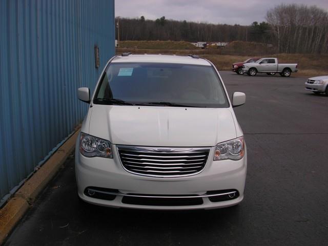 Chrysler Town and Country KROM MiniVan