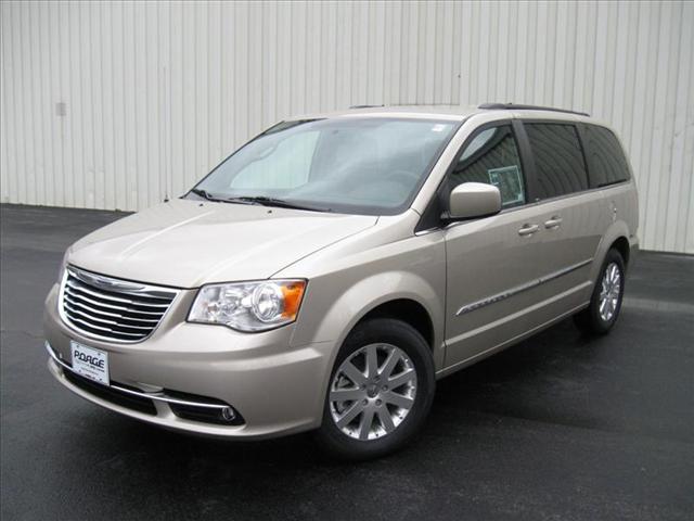 Chrysler Town and Country 3.5 MiniVan