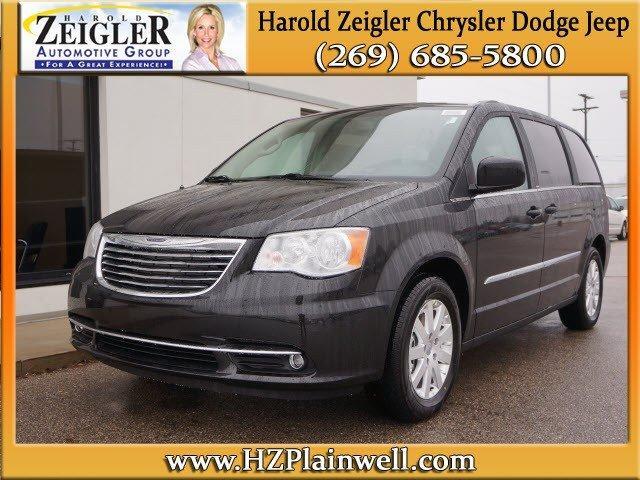 Chrysler Town and Country 3.5 MiniVan