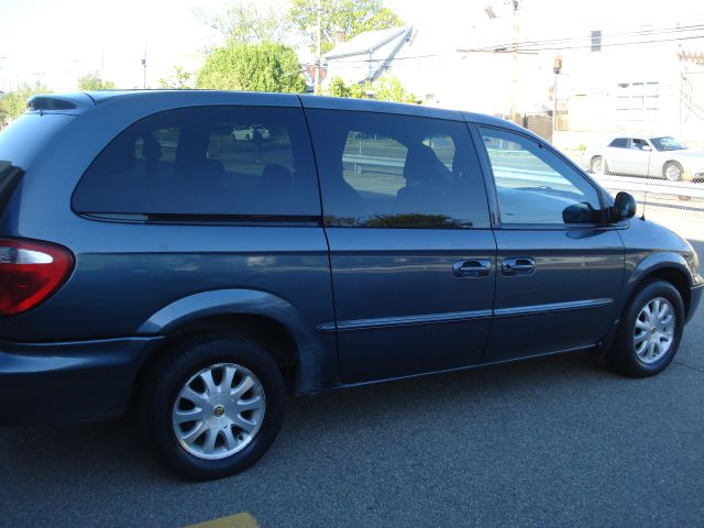 Chrysler Voyager 2001 photo 4