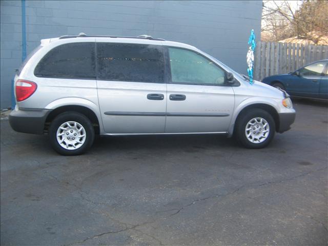 Chrysler Voyager Base MiniVan