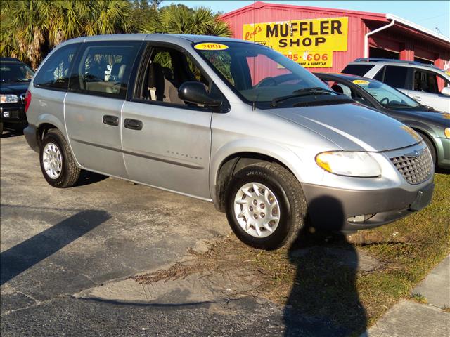 Chrysler Voyager 2001 photo 1