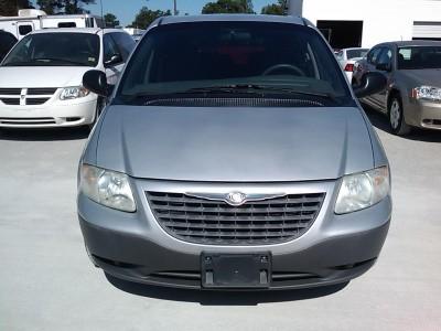 Chrysler Voyager 2001 photo 1