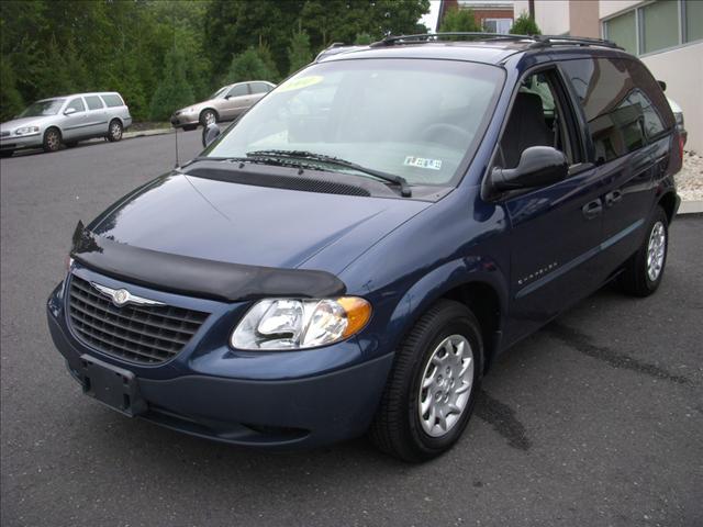 Chrysler Voyager 2001 photo 1