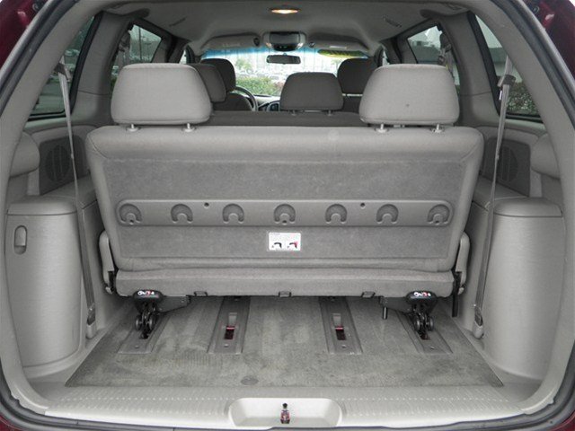 Chrysler Voyager 2001 photo 4