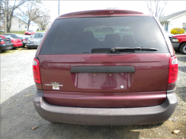 Chrysler Voyager 2001 photo 3