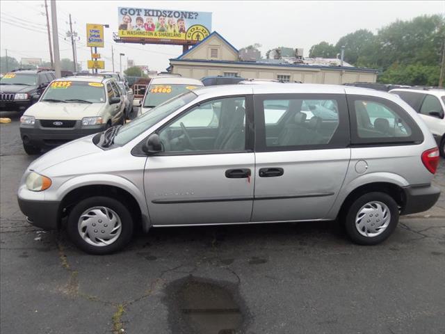 Chrysler Voyager 2001 photo 1