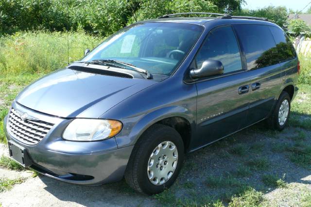 Chrysler Voyager 2001 photo 2