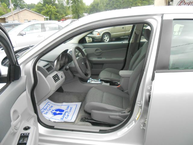 Dodge Avenger SE Sedan