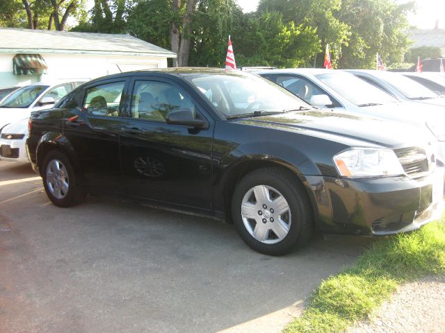 Dodge Avenger SE Sedan