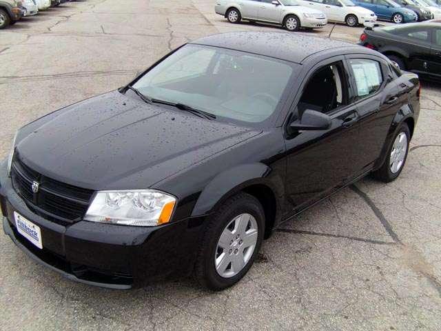 Dodge Avenger SE Sedan