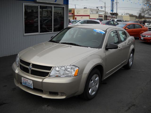 Dodge Avenger SE Sedan