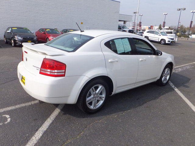 Dodge Avenger 2009 photo 3