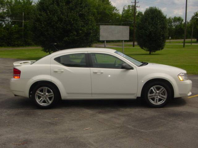 Dodge Avenger 2009 photo 2