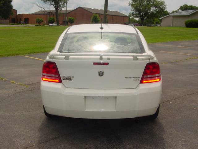 Dodge Avenger 2009 photo 4