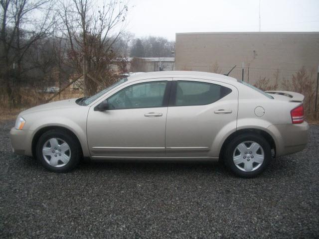 Dodge Avenger 4dr 112 WB XLT Sedan