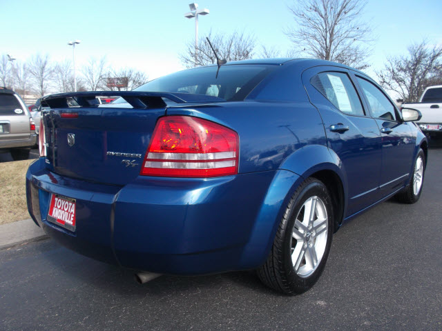 Dodge Avenger 2009 photo 4