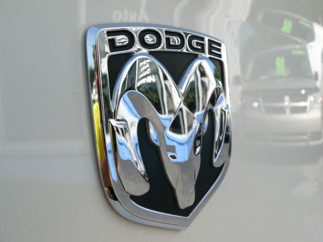 Dodge Avenger 2009 photo 8